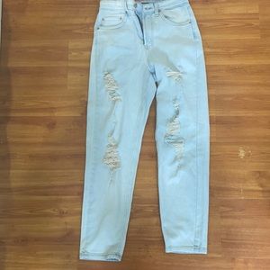 Wild fable size 2, ripped highest rise mom jeans